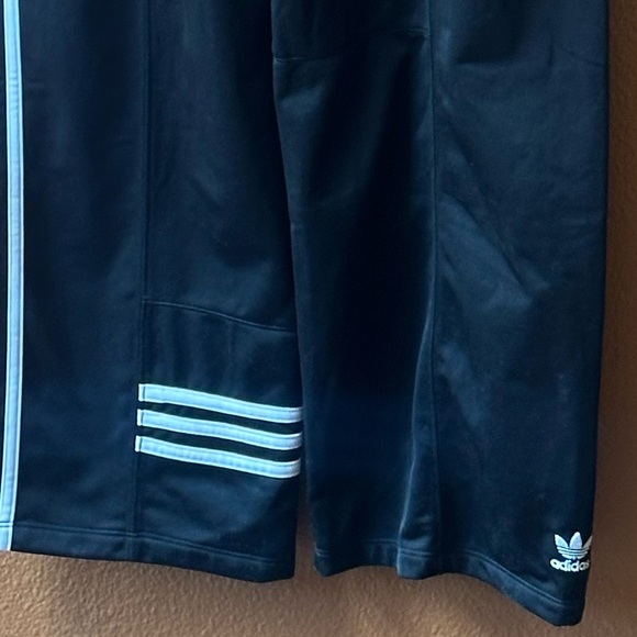 Adidas Originals RARE Black/White “Dungarees” Overalls Size XL New With Tags! - Picture 15 of 15